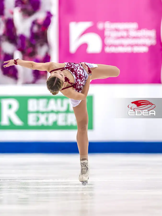 Ice Gallery Skates U.S.